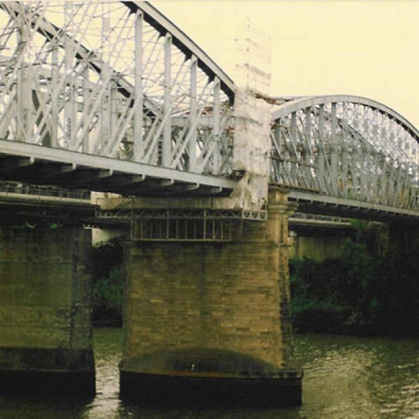 major-project-scaffold-company-brisbane-indooroopilly-bridge-1_30_11zon